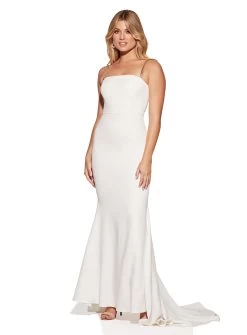 Youstina Chain Gown - Made To Order -Fashion Dress Shop SC1160 2 0c3754df 85e9 41e5 8b95 6a13c283a5a2