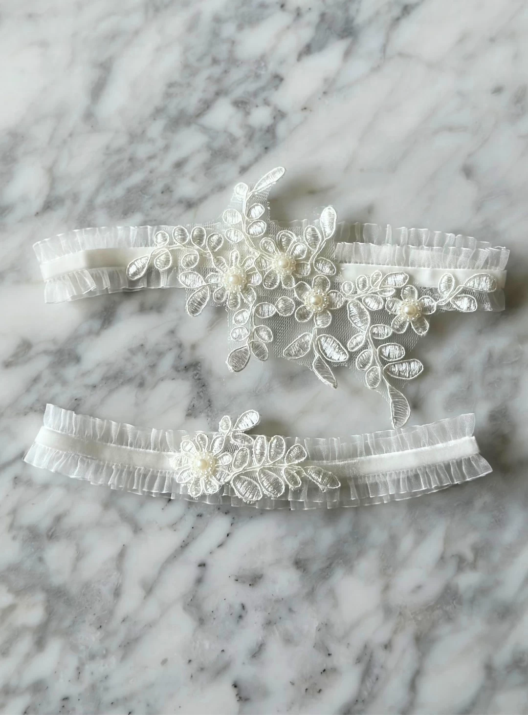 2-Piece Lace Bridal Garter 3 2-Piece Lace Bridal Garter