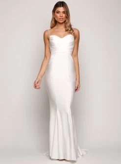 De Sol Gown- Yellow - Size 6 -Fashion Dress Shop day3 0119 layer 64 b54a92f0 6e77 4650 a6f6 5f38470c334e