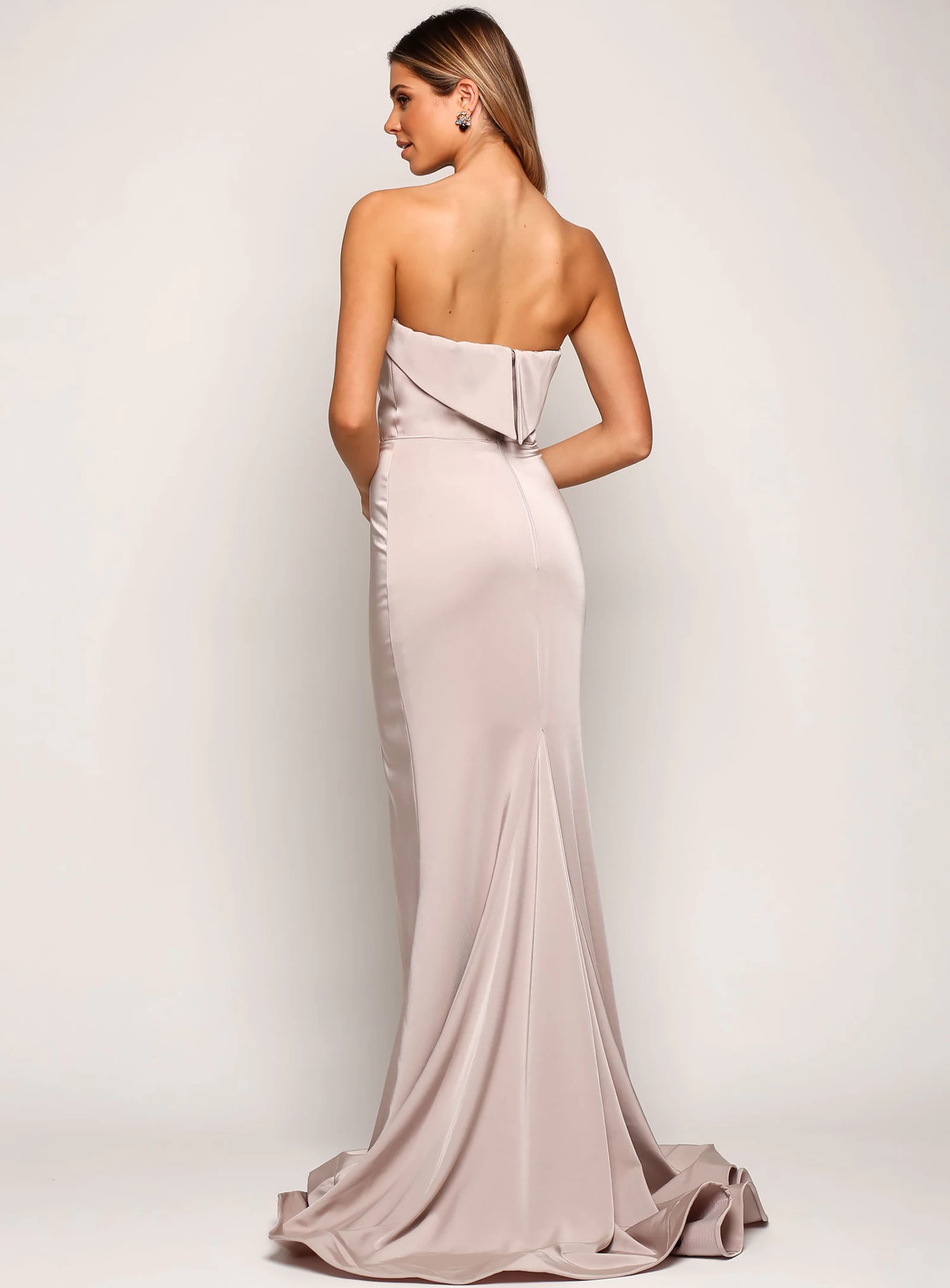 Scorpio Gown - Made To Order 10 Scorpio Gown - Made To Order - Image 8