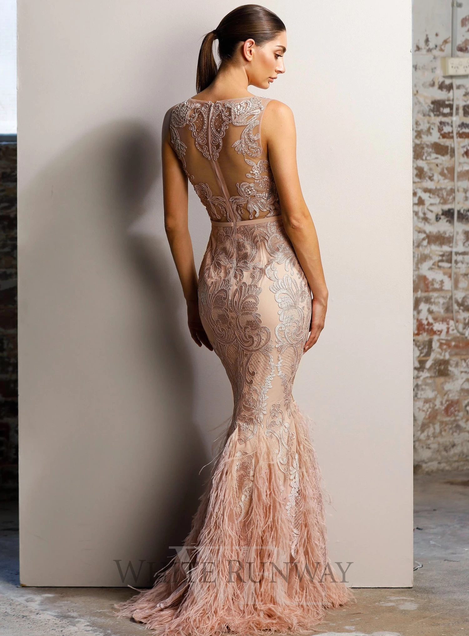 Chiara Gown - Blush Pink - Size 4 4 Chiara Gown - Blush Pink - Size 4 - Image 2